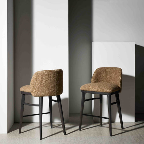 Lum Bar Stool